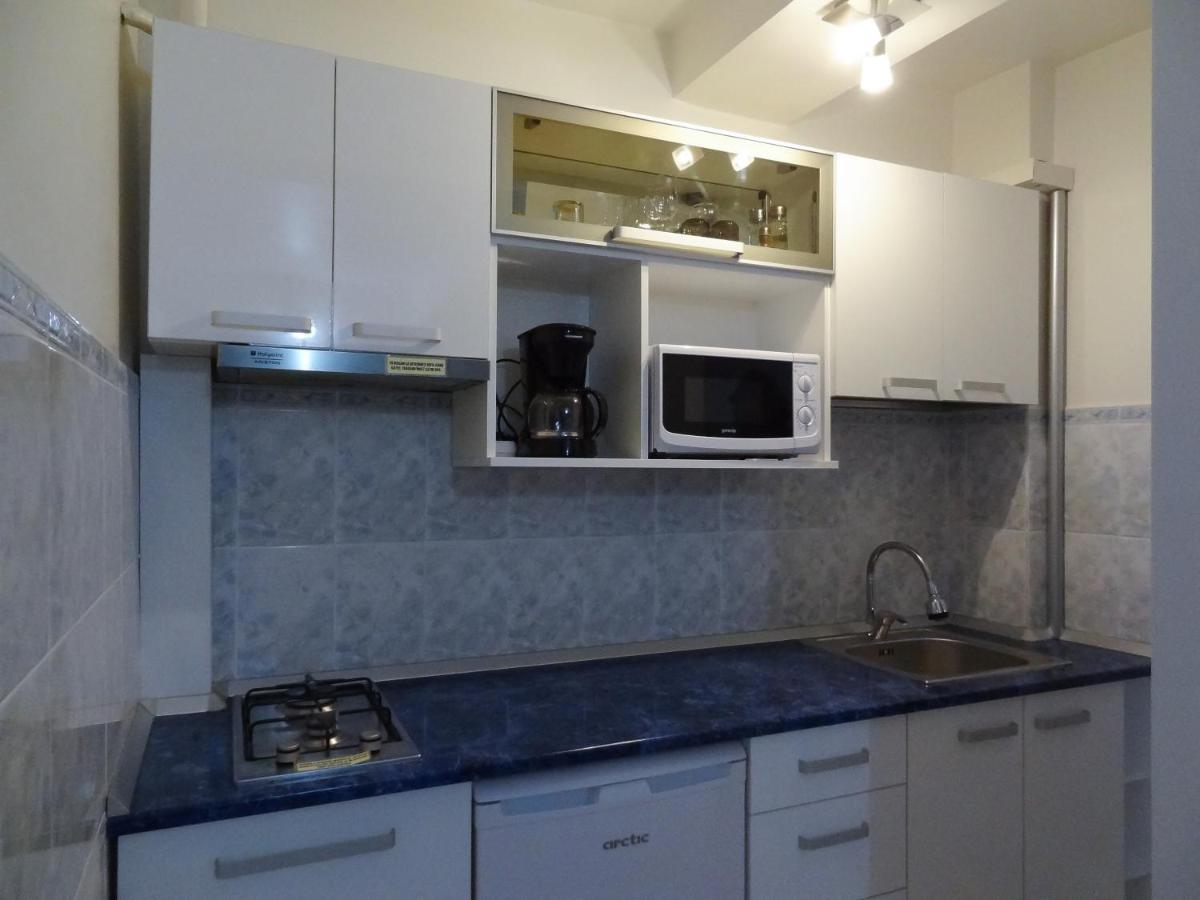 Lvc,Lac & Nyc Apartshotel Faleza Галац Экстерьер фото