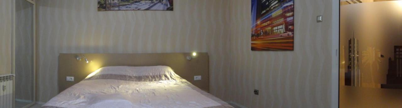 Lvc,Lac & Nyc Apartshotel Faleza Галац Экстерьер фото