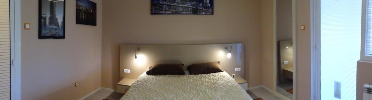 Lvc,Lac & Nyc Apartshotel Faleza Галац Экстерьер фото