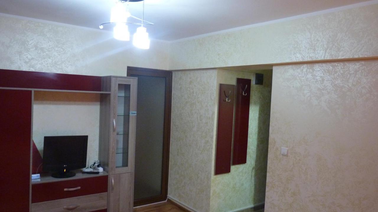 Lvc,Lac & Nyc Apartshotel Faleza Галац Экстерьер фото