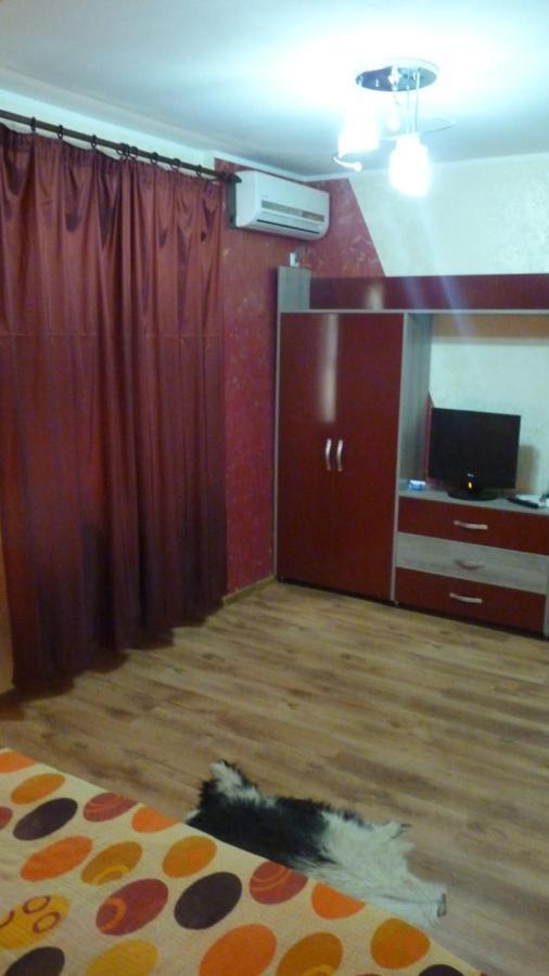 Lvc,Lac & Nyc Apartshotel Faleza Галац Экстерьер фото